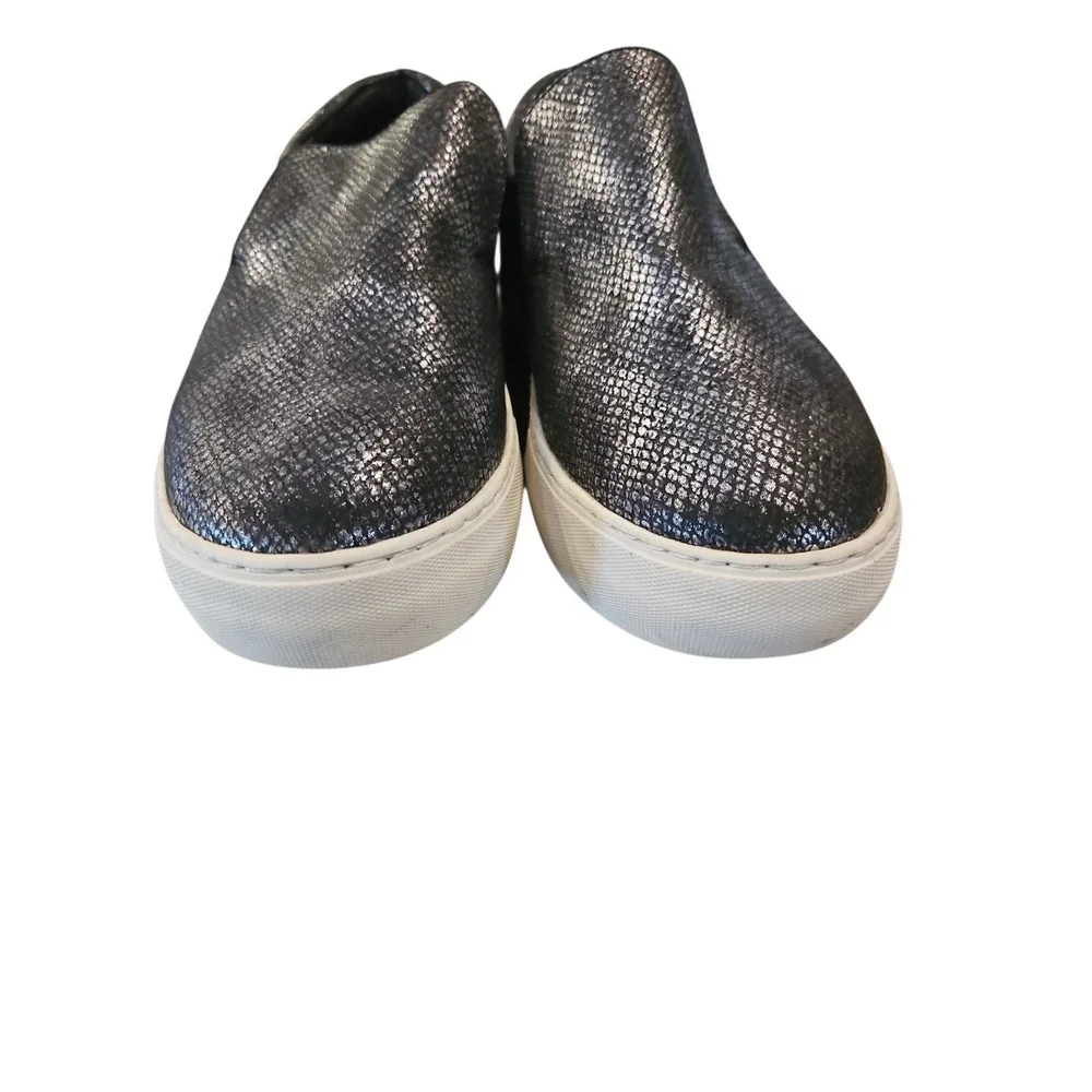 J/Slides Cleo Slip On Pewter Scaled Fashion Comfort Sneaker Womens 8.5